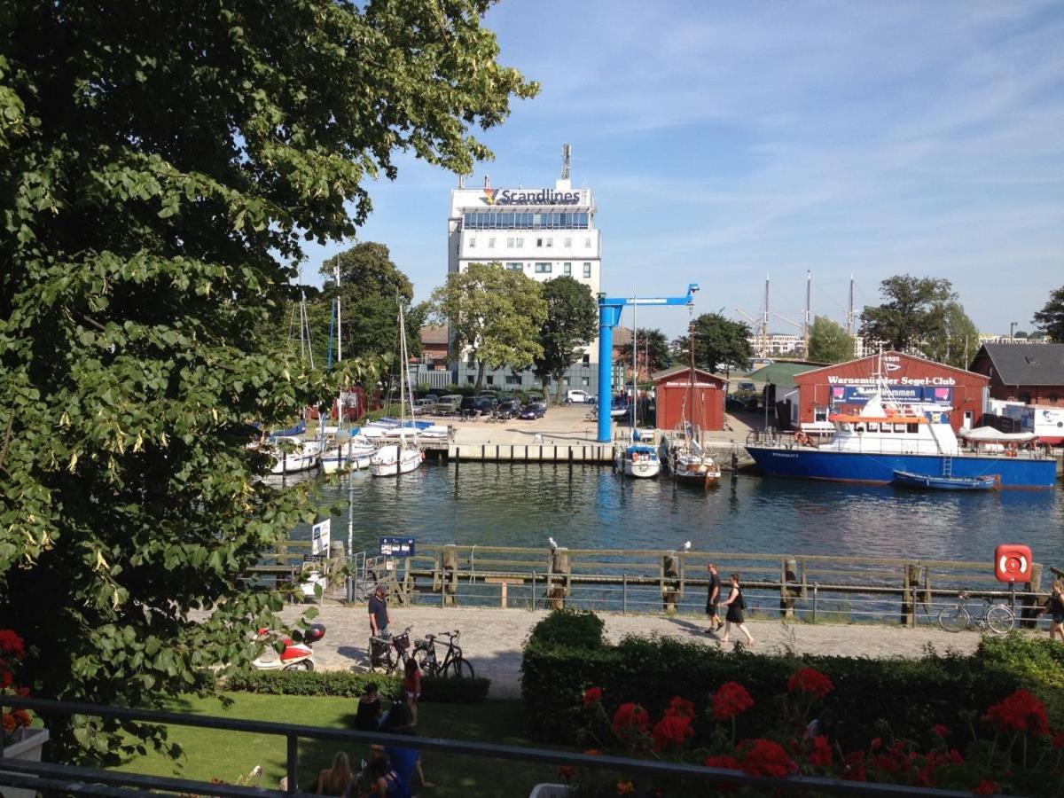 Doppelzimmer Lunch, Direkt Am Alten Strom Rostock Eksteriør billede